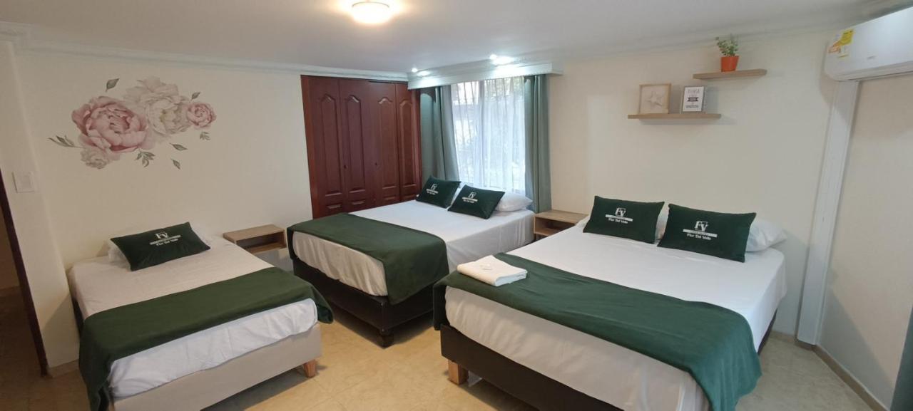 Casa Hotel Flor Del Valle กาลี ภายนอก รูปภาพ